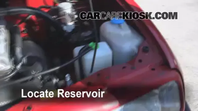 2000 Chevrolet Tracker 2.0L 4 Cyl. (2 Door) Windshield Washer Fluid Add Fluid